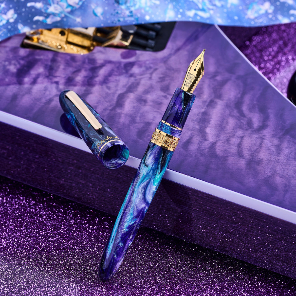 Caneta-tinteiro Estie Rockstar em acrílico violeta