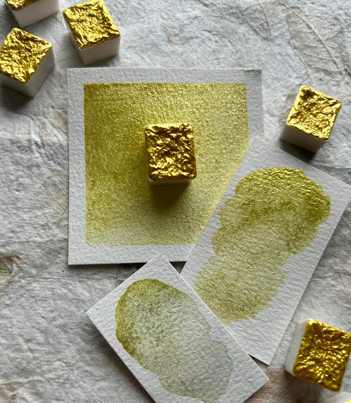 Claire Chi Studio — Yellow Sparkle — amostra de cor