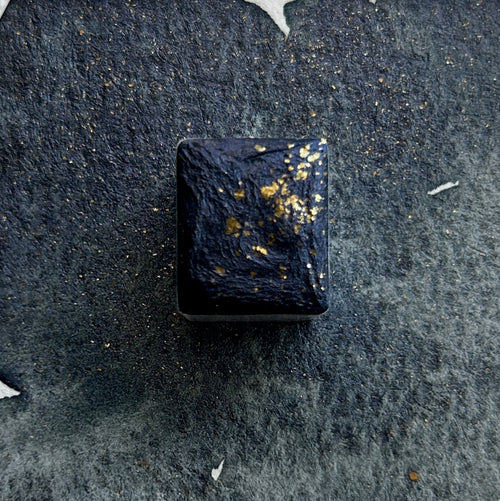Claire Chi Studio — Midnight Sea — amostra de cor