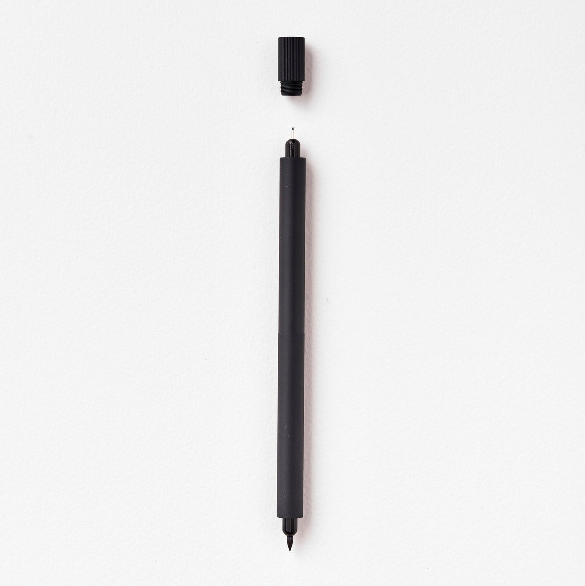 Tom’s Studio Lumos Pro — Ponta dupla / Matte Black — uma caneta